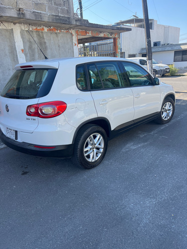 Volkswagen Tiguan 2.0 Nive Tiptronic Aa Clim R-16 At