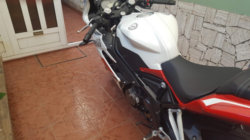 Imagen 2 de 4 de Benelli 302r