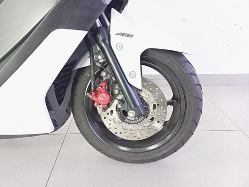 Imagem 13 de 14 de Yamaha Nmax Abs 2019