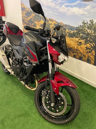 Kawazaki Z400 Vermelha 2021 - Condição Imperdível