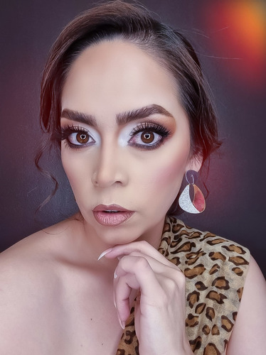 Imagen 4 de 10 de Maquillaje & Peinado Profesional Puerto Montt