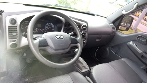 Kia Bongo Bau