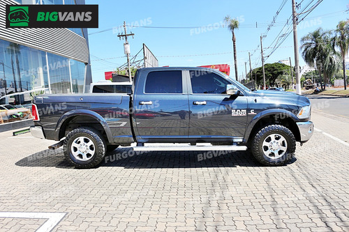 RAM Ram 2500 6.7 Laramie Cab. Dupla 4x4 Aut. 4p