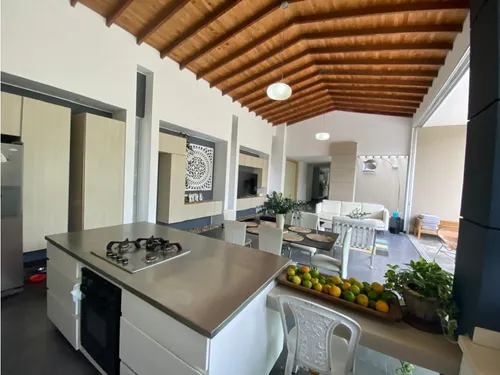 Se Vende Chalet En Bugalagrande - Valle Del Cauca