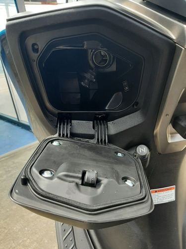 Suzuki Burgman 125 - 2020