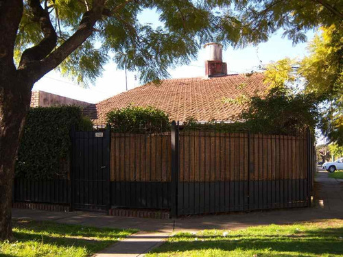 Chalet En Venta En Temperley Este