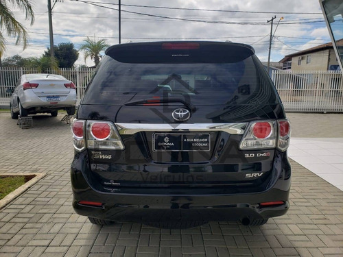 Imagem 9 de 15 de Toyota Hilux Sw4 3.0 Srv 4x4 7 Lugares 16v Turbo