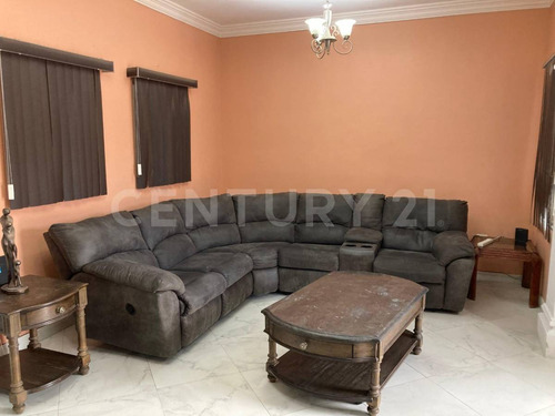 Casa En Venta En Cordilleras Etapa Vi, Chihuahua