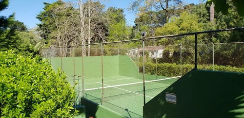 Alquiler Temporada Alta 2023/24 Casa Con Cancha De Padel Y Piscina En El Corazón De Lugano, Punta Del Este!!