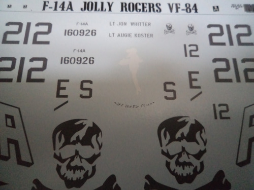 Adesivos Decal Set Escala 1/32 Para Gruuman F-14 A Tomcat (Usado)