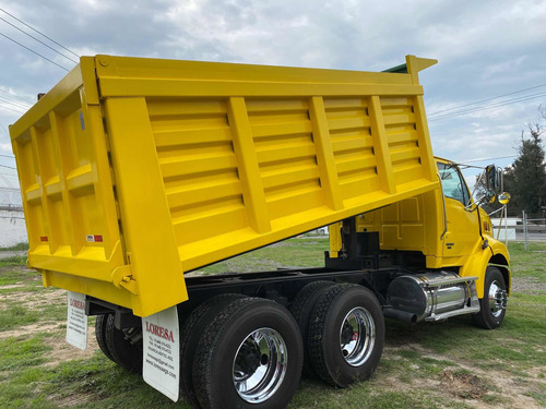 Imagen 5 de 12 de Camion De Volteo De 14 Mts Cabina Marca Sterling