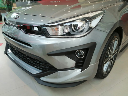 Imagen 5 de 15 de Kia Rio Hb S Pack Manual