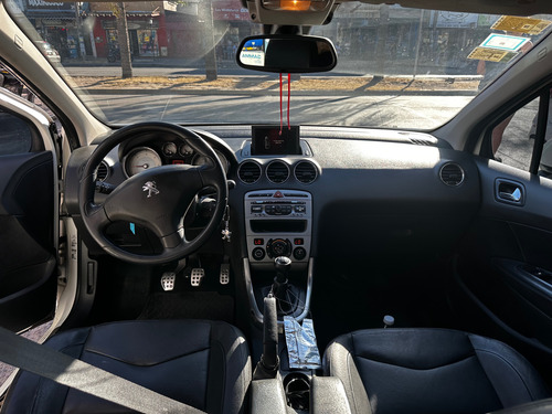 Peugeot 308 1.6 Hdi Feline