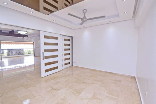 Imagen 12 de 27 de Vendo Cacicazgo Piso 7 Vista Al Mar Tres Hab Con Su Baño Dos