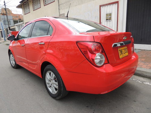 Chevrolet Sonic Sedan 1.6 Ltz Mecanico Con Techo Fe