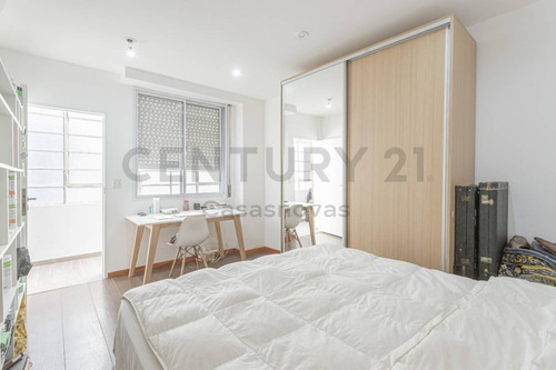 Imagen 28 de 29 de Venta Recoleta - Pza Vte Lopez - Exclusivo Piso 2 Dormitorios - Excelente Estado
