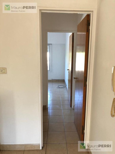 Imagen 3 de 8 de Departamento - La Plata