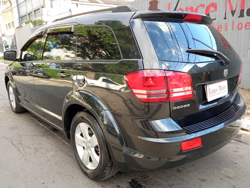 Dodge Journey 2.7 Sxt 5p