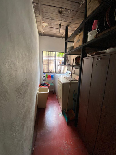 Venta Casa Urbanización Turumo 970 M2 Jk