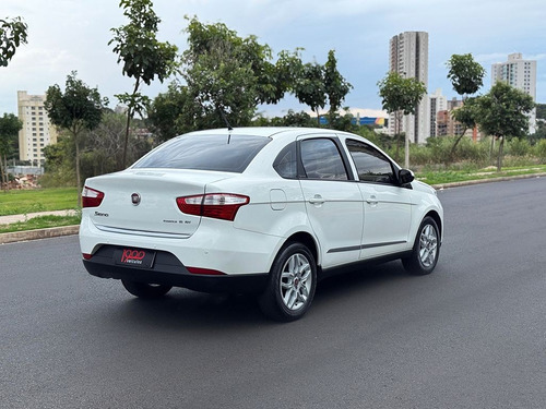 Fiat Grand Siena 1.6 MPI ESSENCE 16V
