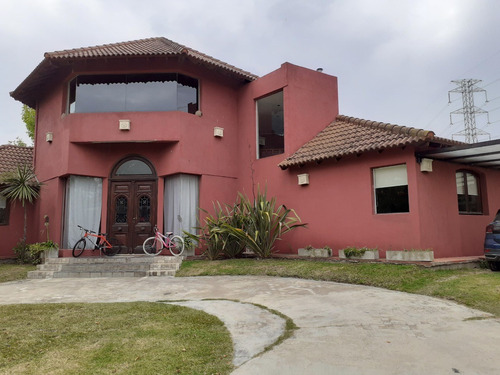 Casa  En Venta Ubicado En Santa Catalina, Villanueva, Tigre