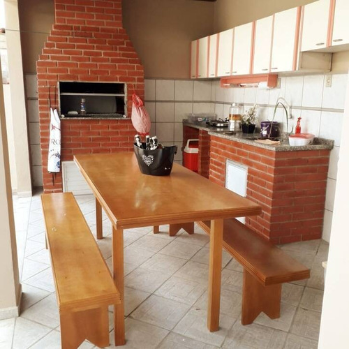 Imagem 15 de 15 de Excelente Casa Em Barreiros 3 Dormitórios. - 3817