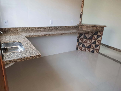 Imagem 6 de 14 de Casa Itaipuaçu 2 Quartos E Churrasqueira. Perto Praia. 661