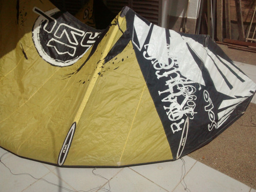Imagen 2 de 5 de Cometa De Kitesurf Royalkiteboarding 11 M