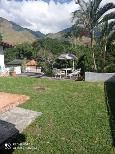Casa En Naguanagua, La Entrada