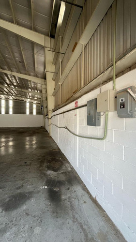 Bodega Industrial En Renta
