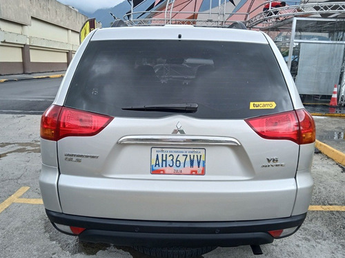 Mitsubishi Montero