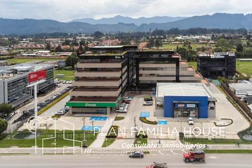 Todo Un Piso Completo Para Oficinas De 683 Mts En Chía