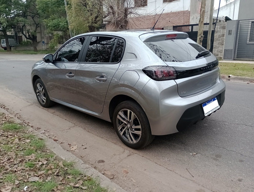 Peugeot 208 1.6 Feline Tiptronic