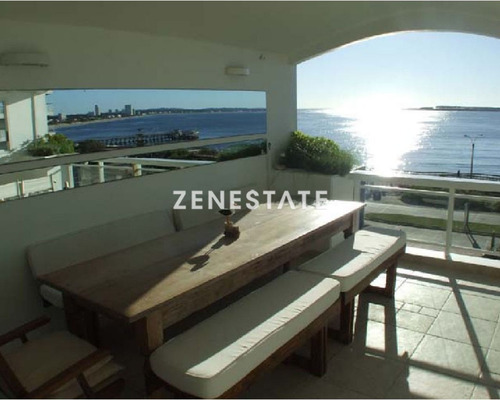 Apartamento En Mansa- Frente Al Mar