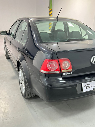 Imagen 4 de 8 de Volkswagen Bora Hihgline 1.8 At 2014 Financio Hasta El 100%