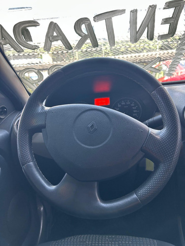 Renault Sandero 1.0 16v Expression Hi-flex 5p