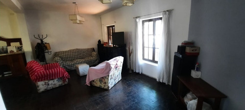 Imagen 9 de 14 de Chalet En Venta En Castelar Norte