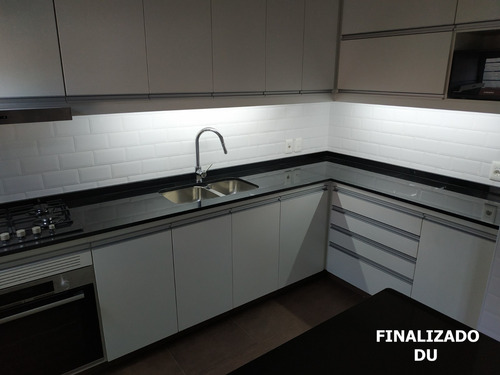 Imagen 8 de 10 de Reformas De Baños Cocinas- Desde Hace 20 Años