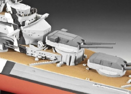 Buque de guerra alemán Revell Bismarck 1/700 295 piezas 05098