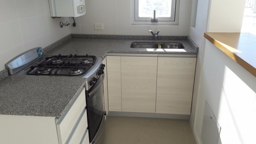 Imagen 7 de 30 de Piso 3 Ambientes // Bolívar 3100 Andros