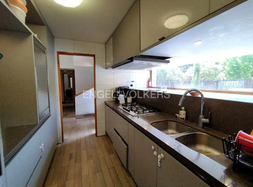 Imagen 4 de 12 de Exclusiva Casa Sólida En La Reserva, No Perimetral