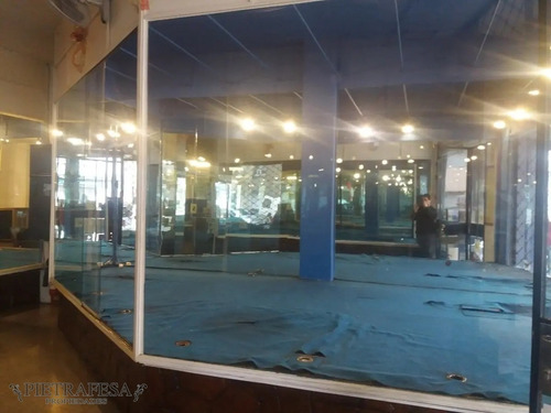 Local Comercial Venta Dos Plantas - Colorado- La Comercial- Ref: 650