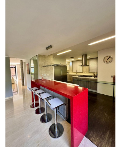 Apartamento Los Palos Grandes Parte Alta De Lujo Amoblado