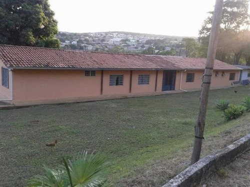 Excelente Chácara Em Pedro Leopoldo - Dentro Da Cidade- Toda Cercado -02 Casas- 40 Klm De Belo Horizonte- 17.400 M2 - 65
