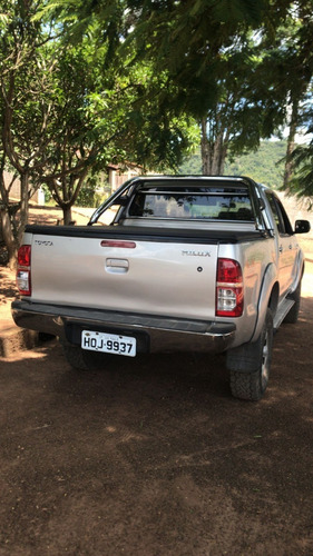 Imagem 3 de 10 de Toyota Hilux 2.5 4x4 Cd Diesel 2011