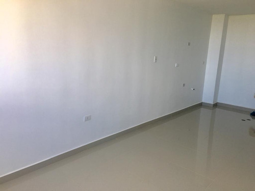 Maribel Morillo & Naudy Escalona/ Cómodo Apartamento En Zona Oeste En Venta En Urb. Alta Vista Barquisimeto Lara, Venezuela/ 2 Dormitorios 2 Baños 72 M²
