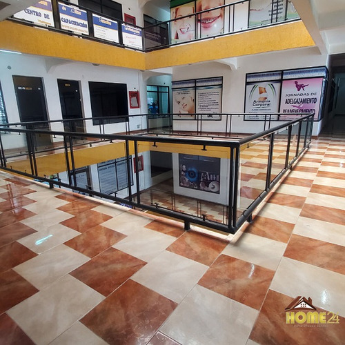 Imagen 3 de 7 de Local Comercial En Venta En Barcelona