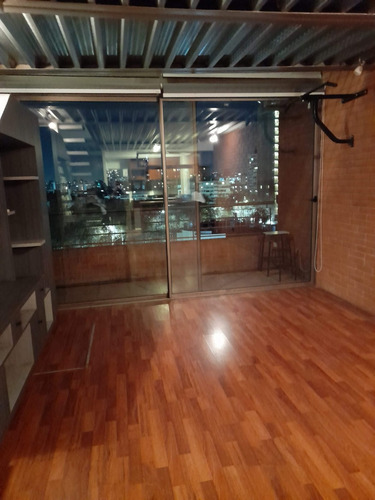 Se Vende Excelente Loft, Bodega, A Pasos Metro Manuel Montt