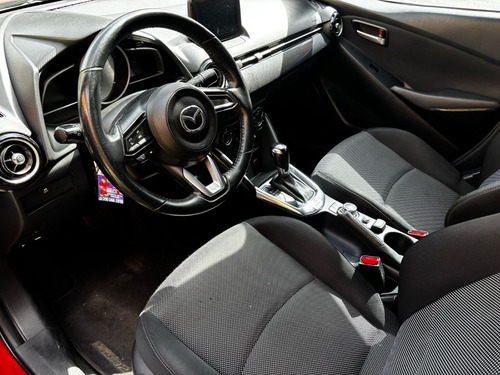 Mazda 2 1.5 Touring Sedan