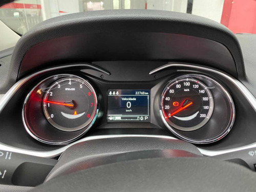 Imagem 4 de 7 de Chevrolet Onix 2020 1.0 Premier I Turbo Aut. 5p